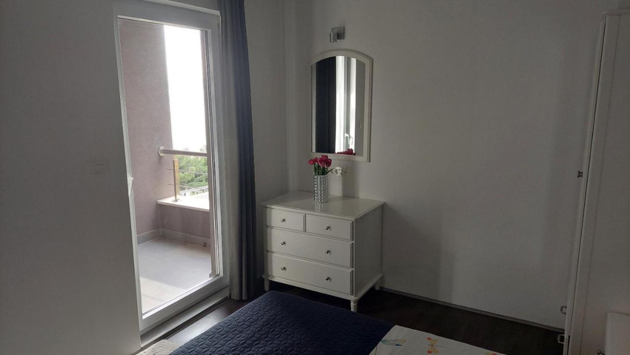 Villa Jolara-Luxury Apartment A8 Mimice Bagian luar foto